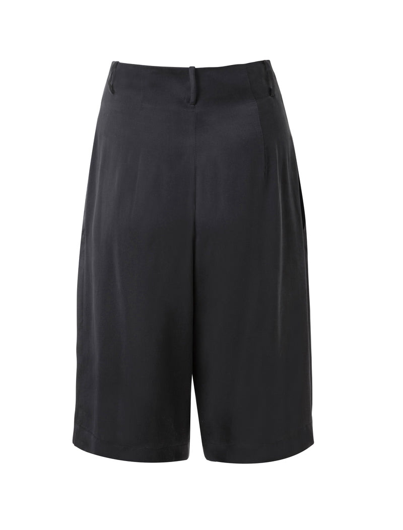 Caro Tailored Silk Shorts / Black